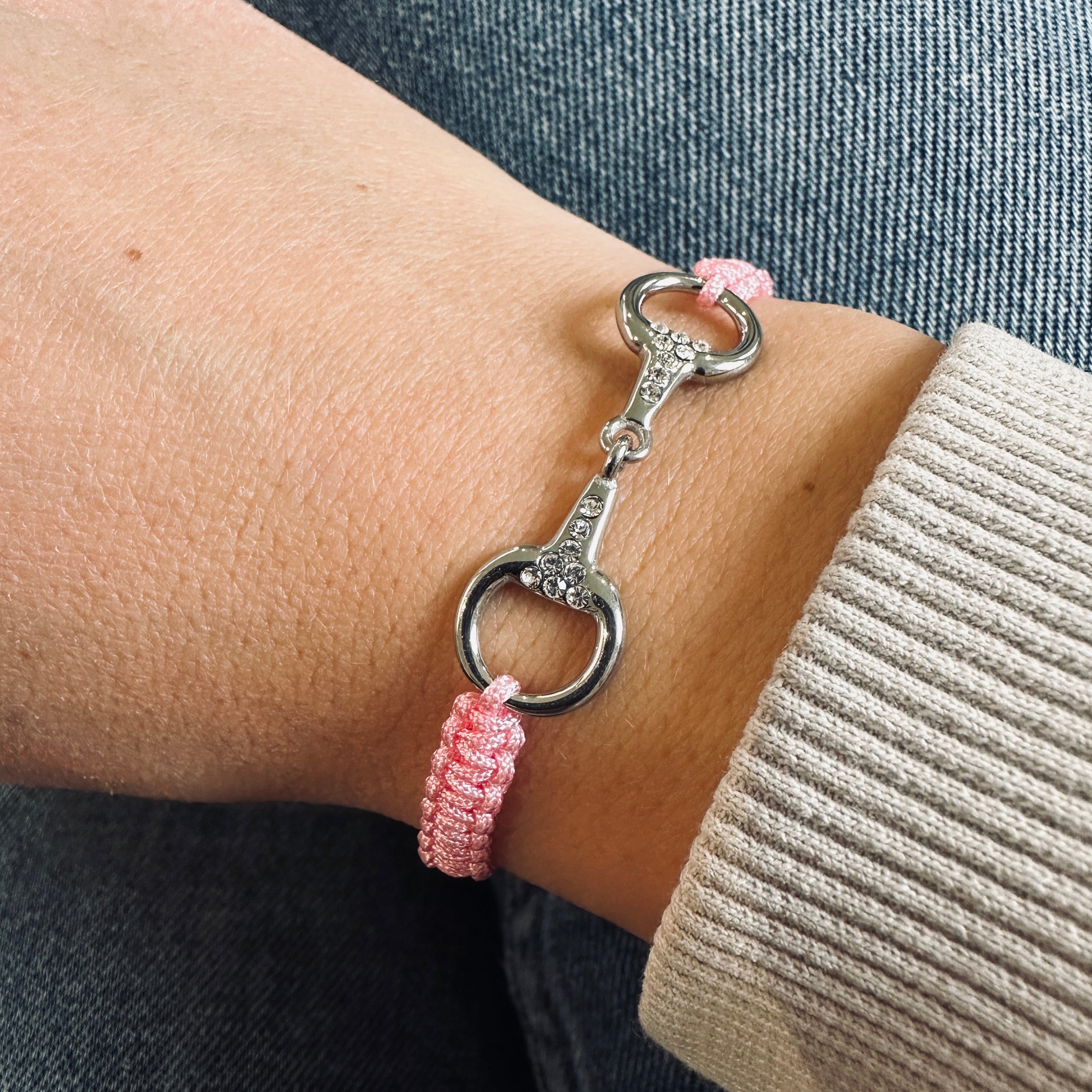 Takamaka - Bracciale in acciaio con morsetto e strass dorati