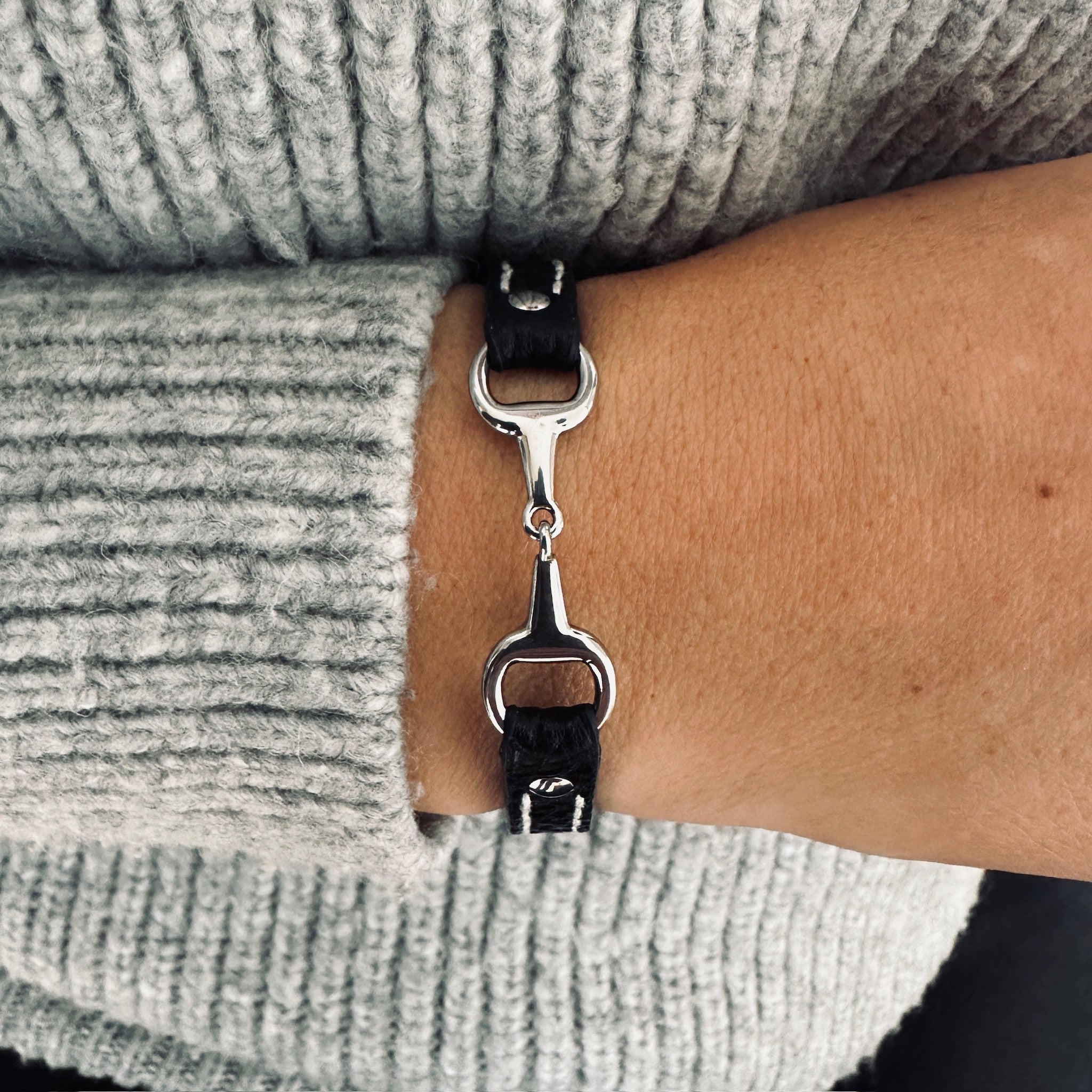 Fano without rhinestones - Single turn leather bracelet