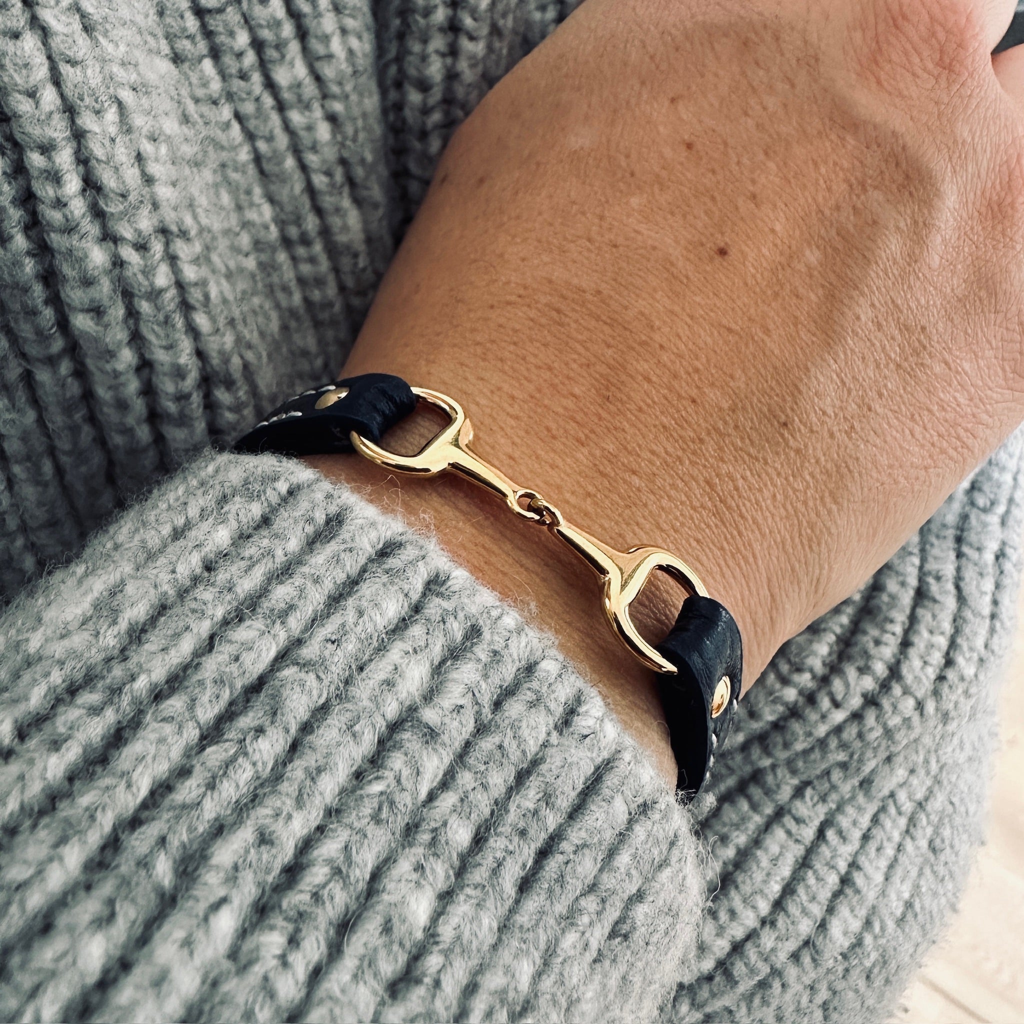 Fano without rhinestones - Single turn leather bracelet