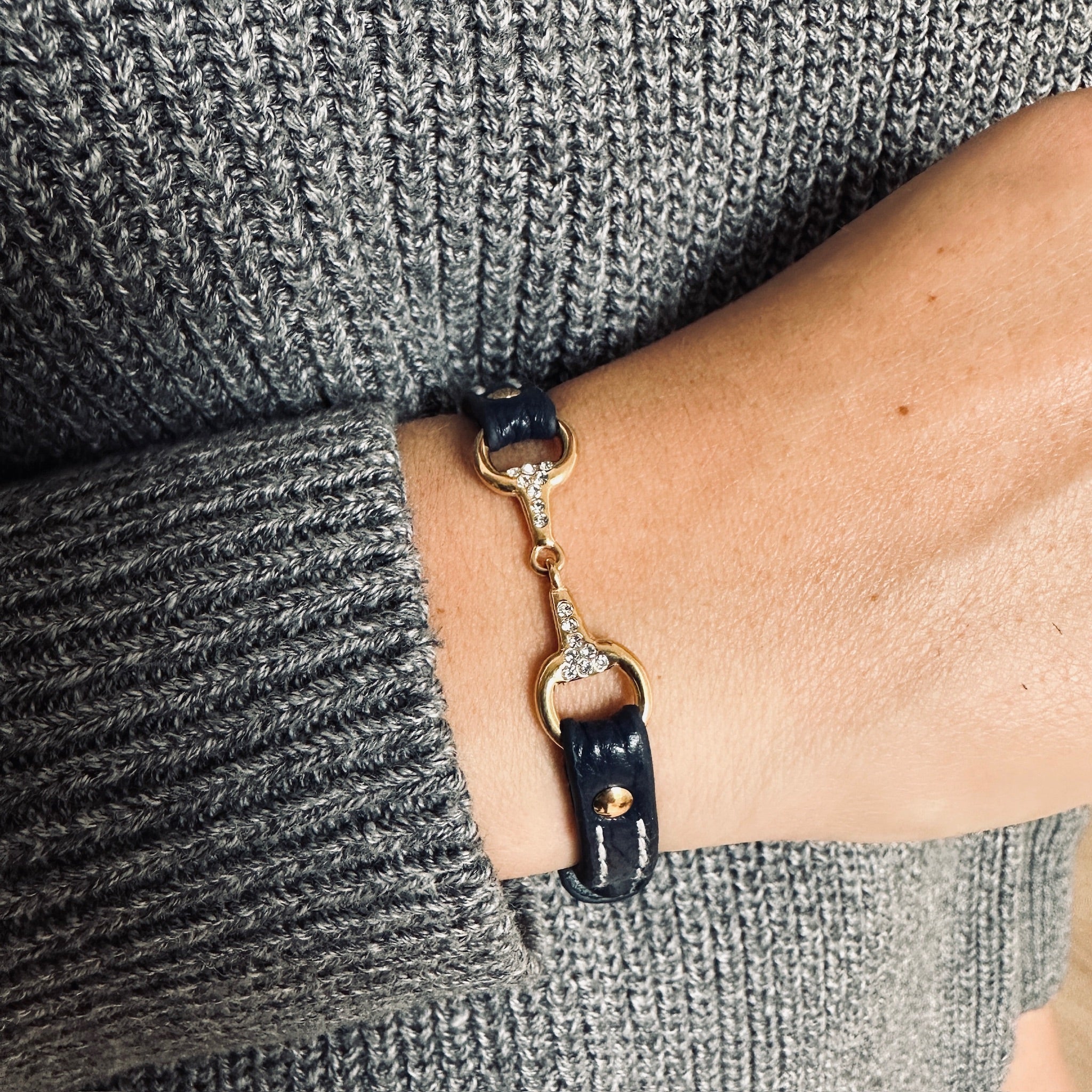 Fano without rhinestones - Single turn leather bracelet