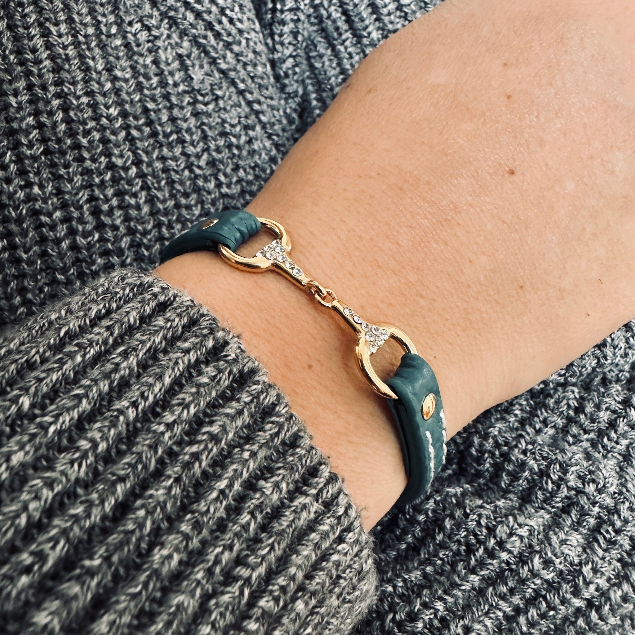 Fano without rhinestones - Single turn leather bracelet