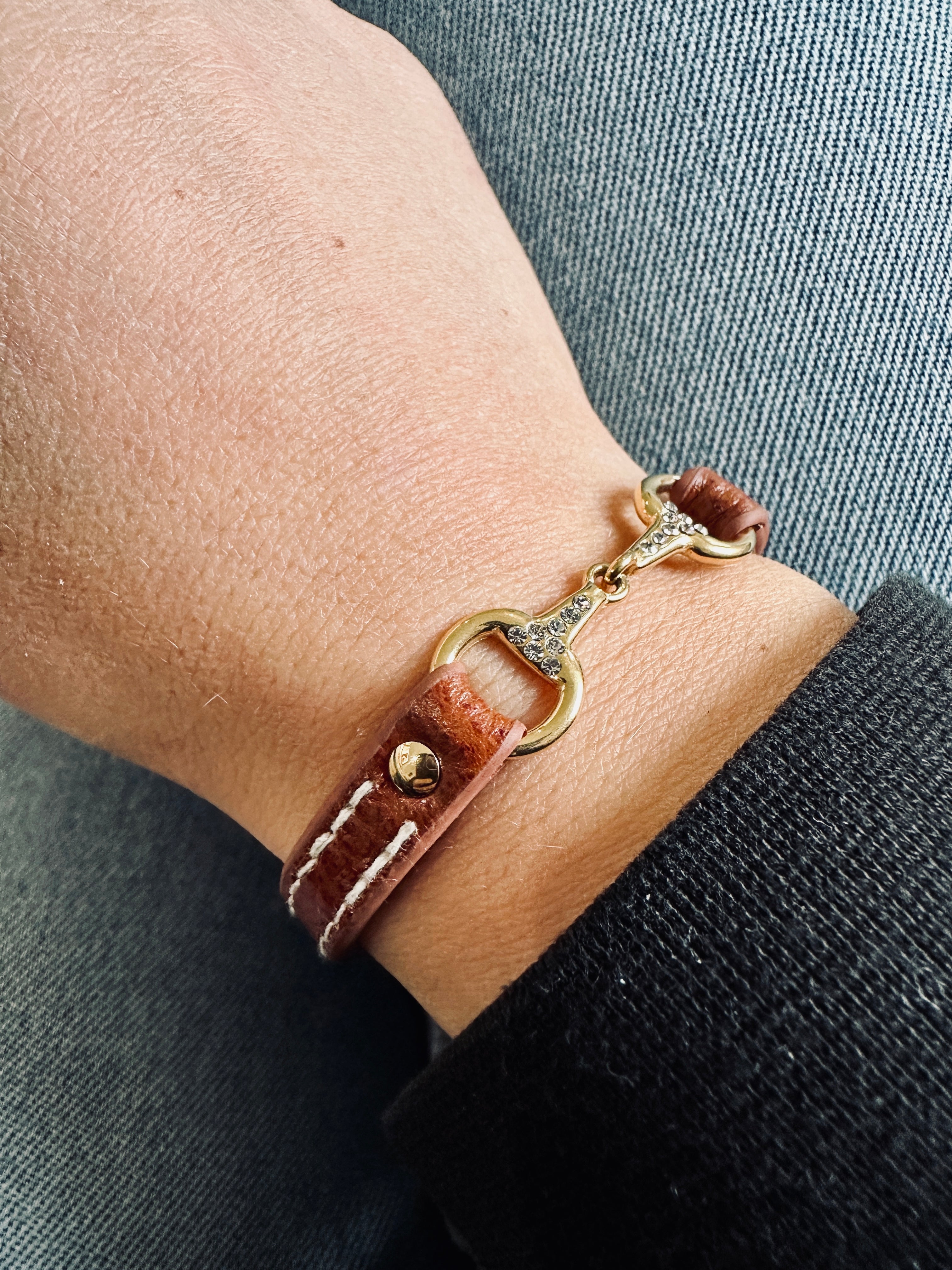 Fano without rhinestones - Single turn leather bracelet