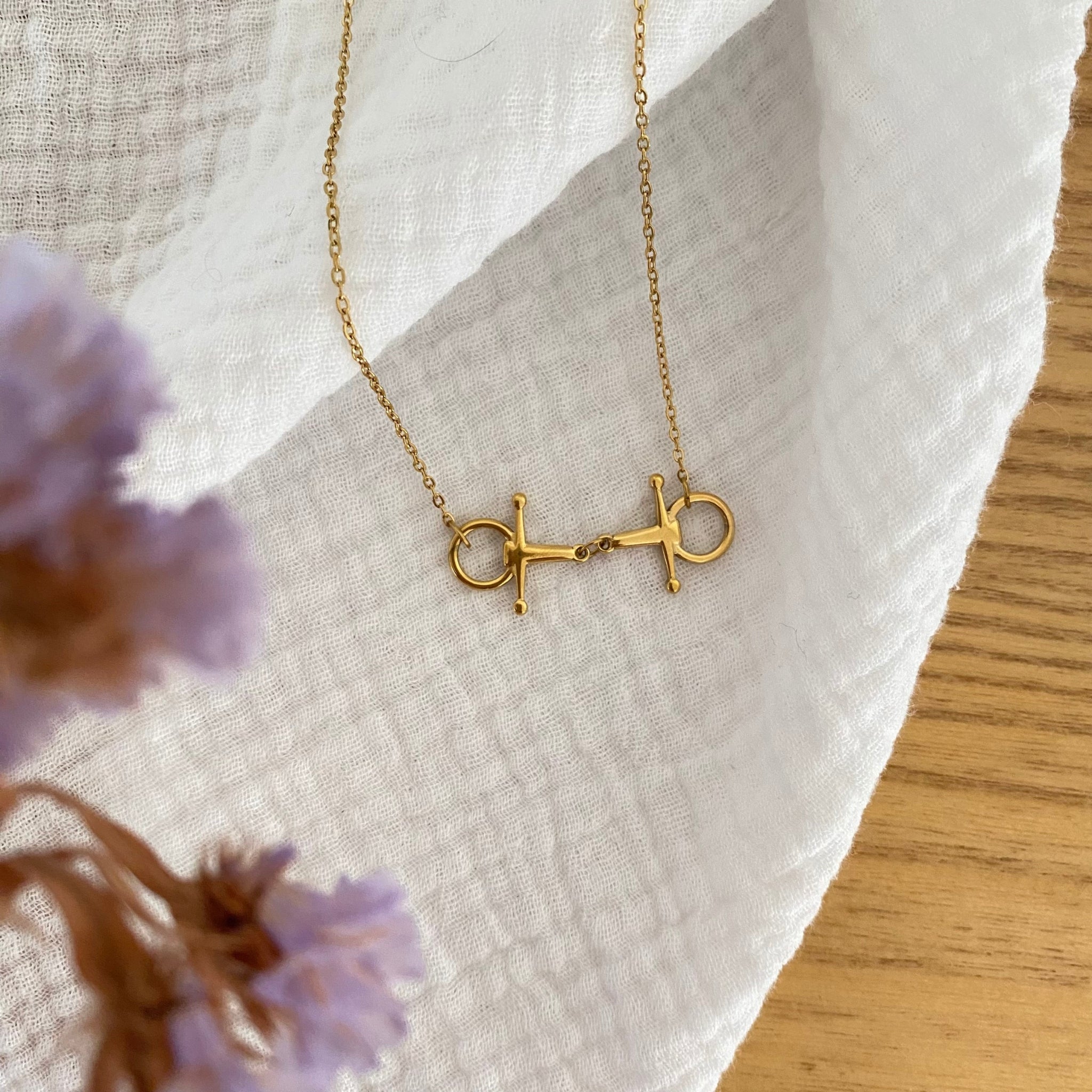 Collier Cisko